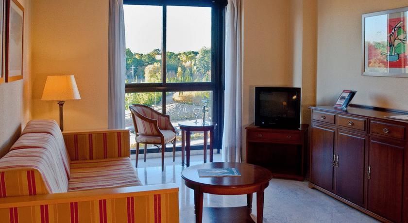 Aparthotel Convencion-Barajas Madrid Room photo